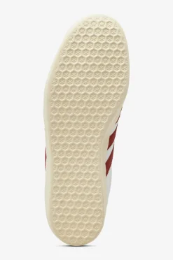 New Kondisko Gazelle Sneakers