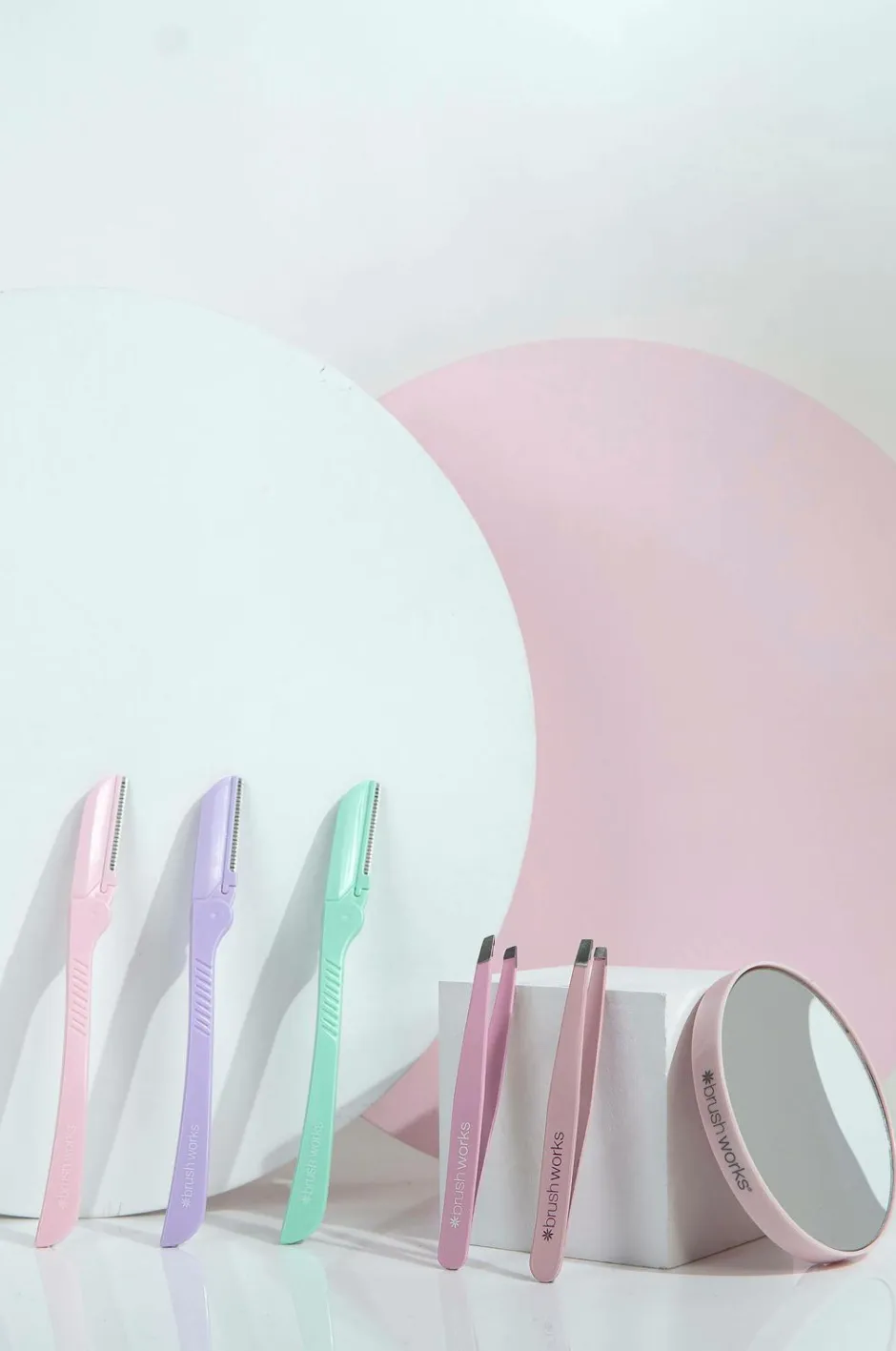 Brushworks Giftbox Brow Shaping Set^ Makeup