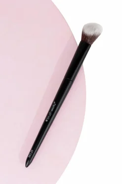 Brushworks No. 25 Brightening Concealer Brush^ Makeupbørster
