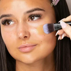 Brushworks No. 1 Foundation Brush^ Makeupbørster