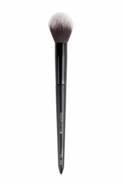 Brushworks No. 13 Highlight Brush^ Makeupbørster