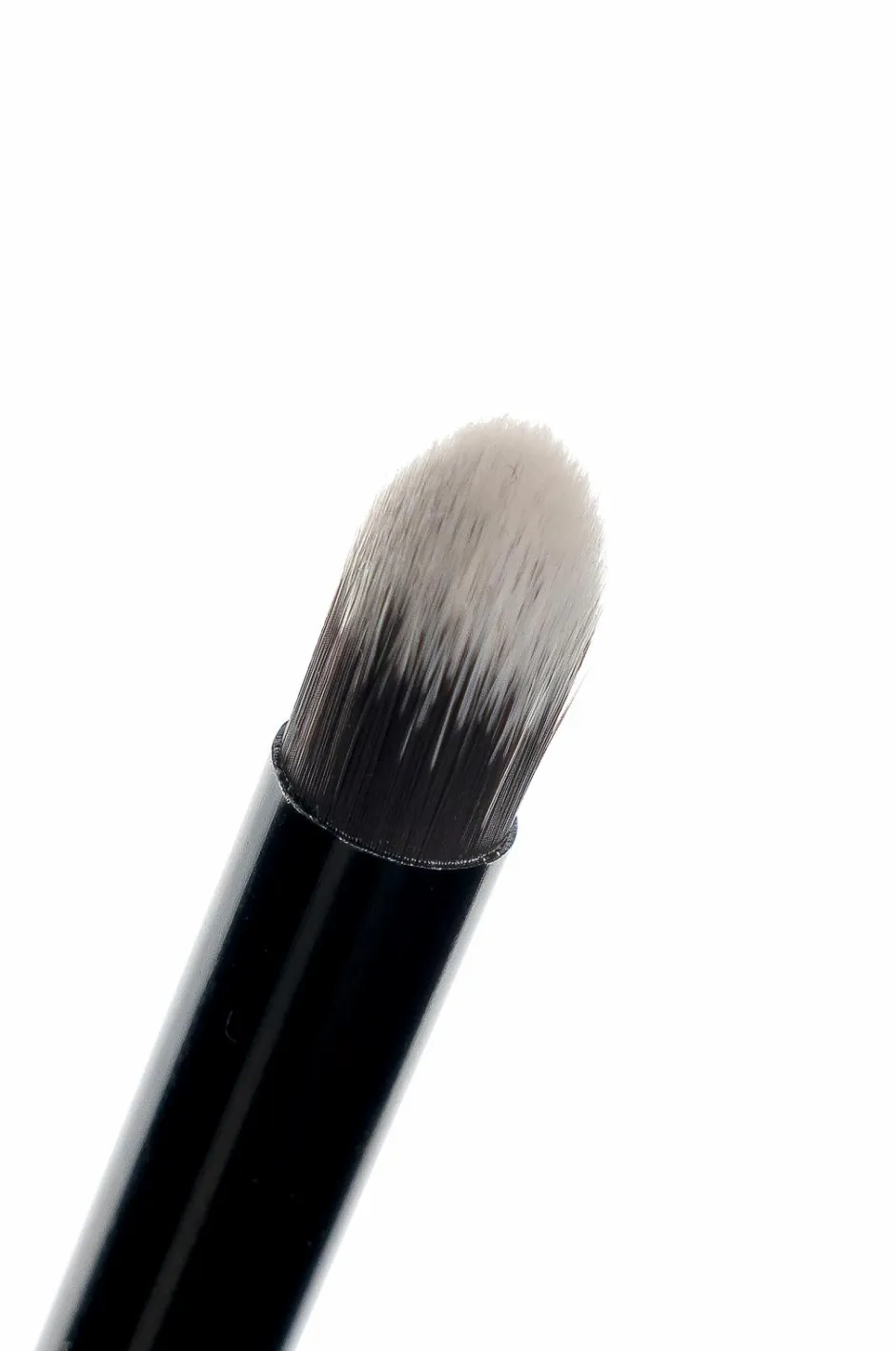 Brushworks No. 20 Smudge Brush^ Makeupbørster