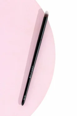 Brushworks No. 20 Smudge Brush^ Makeupbørster