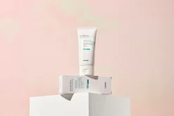 Clearance Aloe 54,2 Aqua Tone Up Sunscreen 50 ml Solbeskyttelse