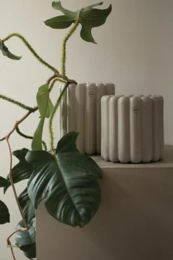 DBKD Krukke/vase Mist skinnende - lille^ Potteskjulere