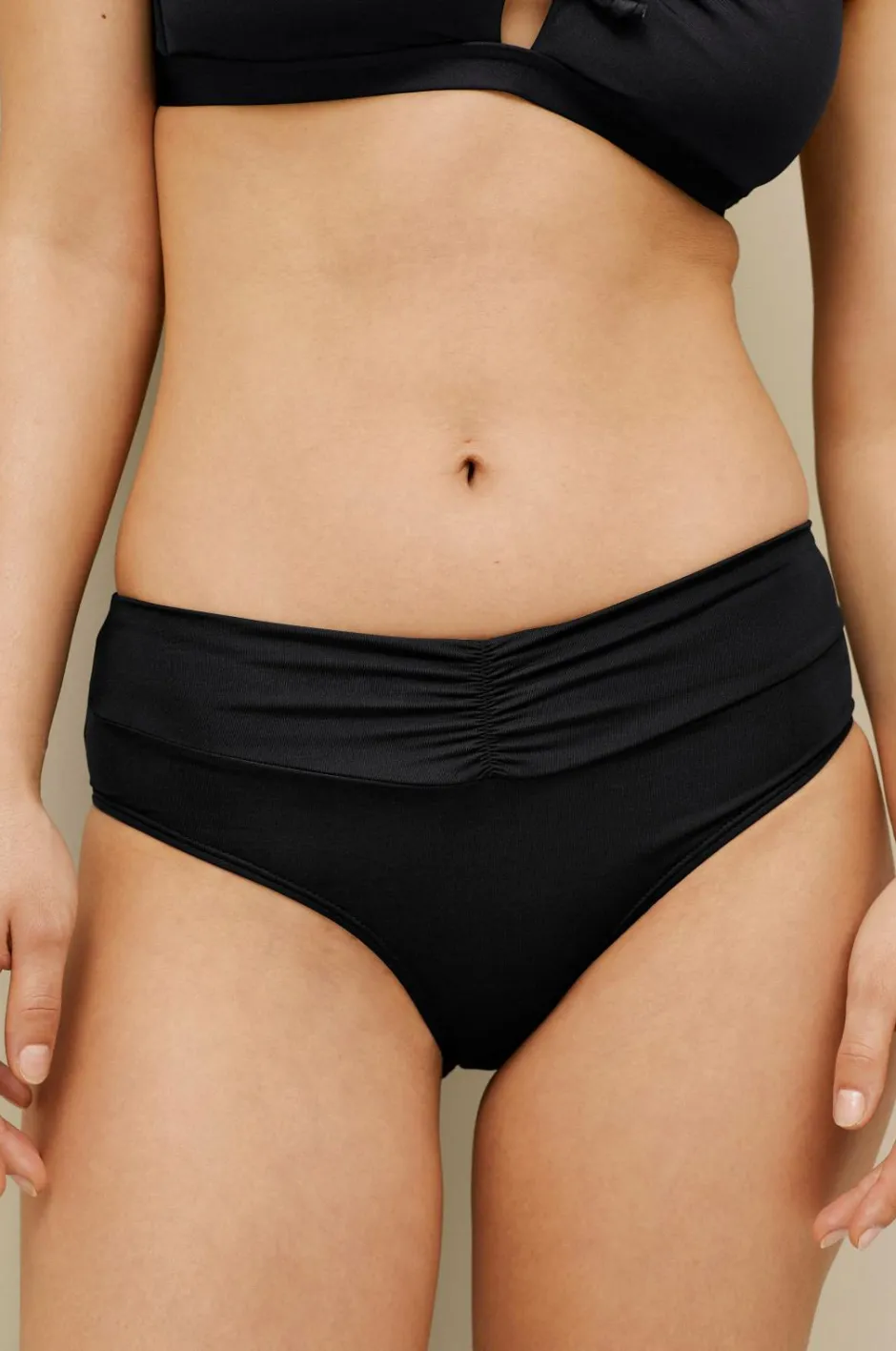 Outlet Collection Bikinitrusse med brasiliansk snit Dame Bikinier & Bikinidele
