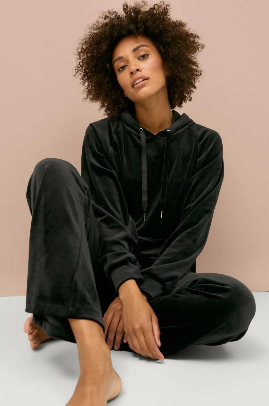 Discount Collection Hættetrøje i velour Dame Loungewear & Homewear