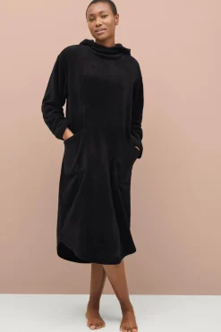 New Collection Hyggelig kjole i fleece Dame Nattøj|Loungewear & Homewear