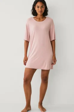 Hot Collection Natkjole med stort T Dame Nattøj