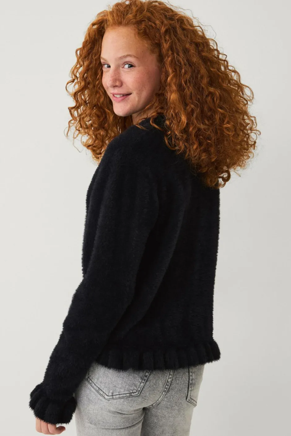Best Collection Strikket trøje med flæser Børn Trøjer & Cardigans
