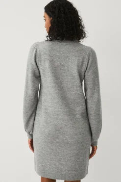 Outlet Collection Strikket kjole med lange ærmer Dame Kjoler