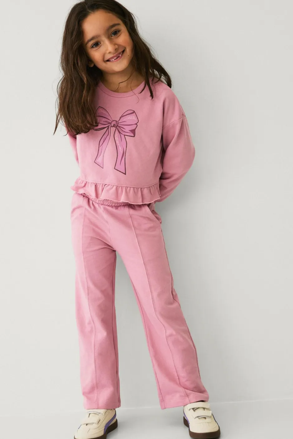 Ellos Collection Sweatshirt med volant^Børn Sweatshirts & Hoodies