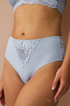 New Collection Trusser med brasiliansk snit Dame Trusser