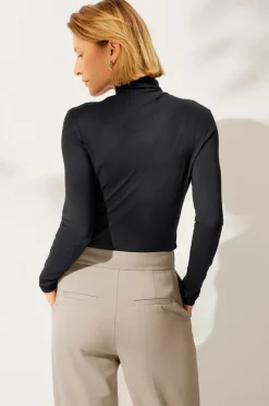 Outlet Collection Viskosestrik med rullekrave Dame Toppe & Tank-Toppe