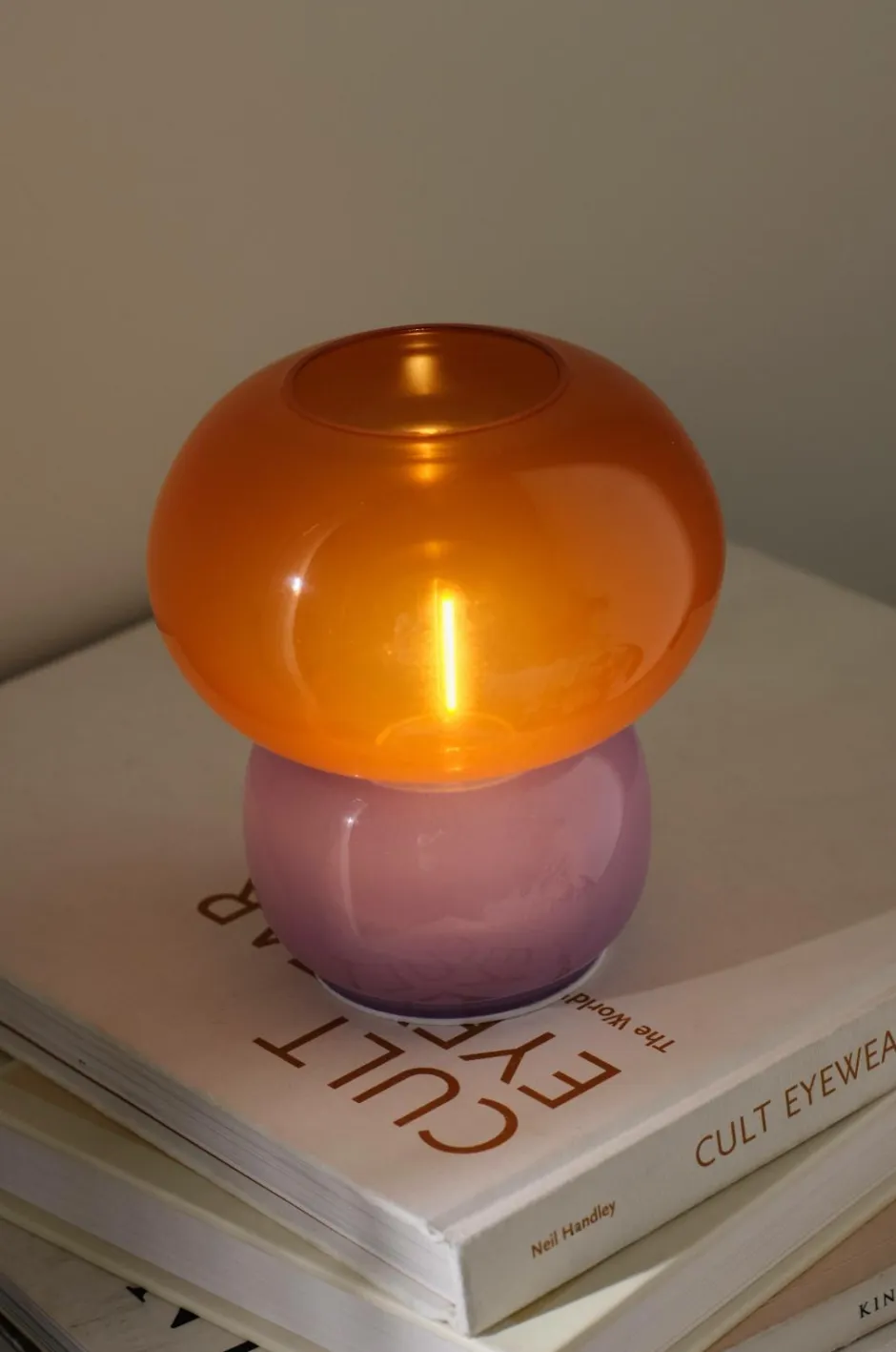 Ellos Home Batteridrevet bordlampe Berry^ Genopladelige Lamper|Bordlamper