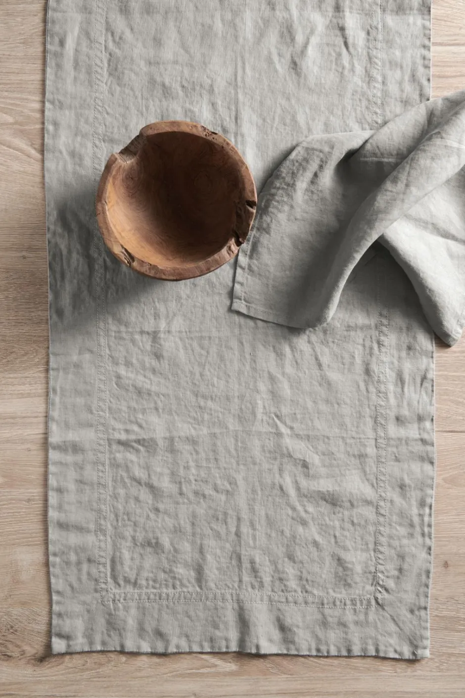 Ellos Home Bordløber Malva i 100% hør^ Borddækning & Servering|Bordtekstiler