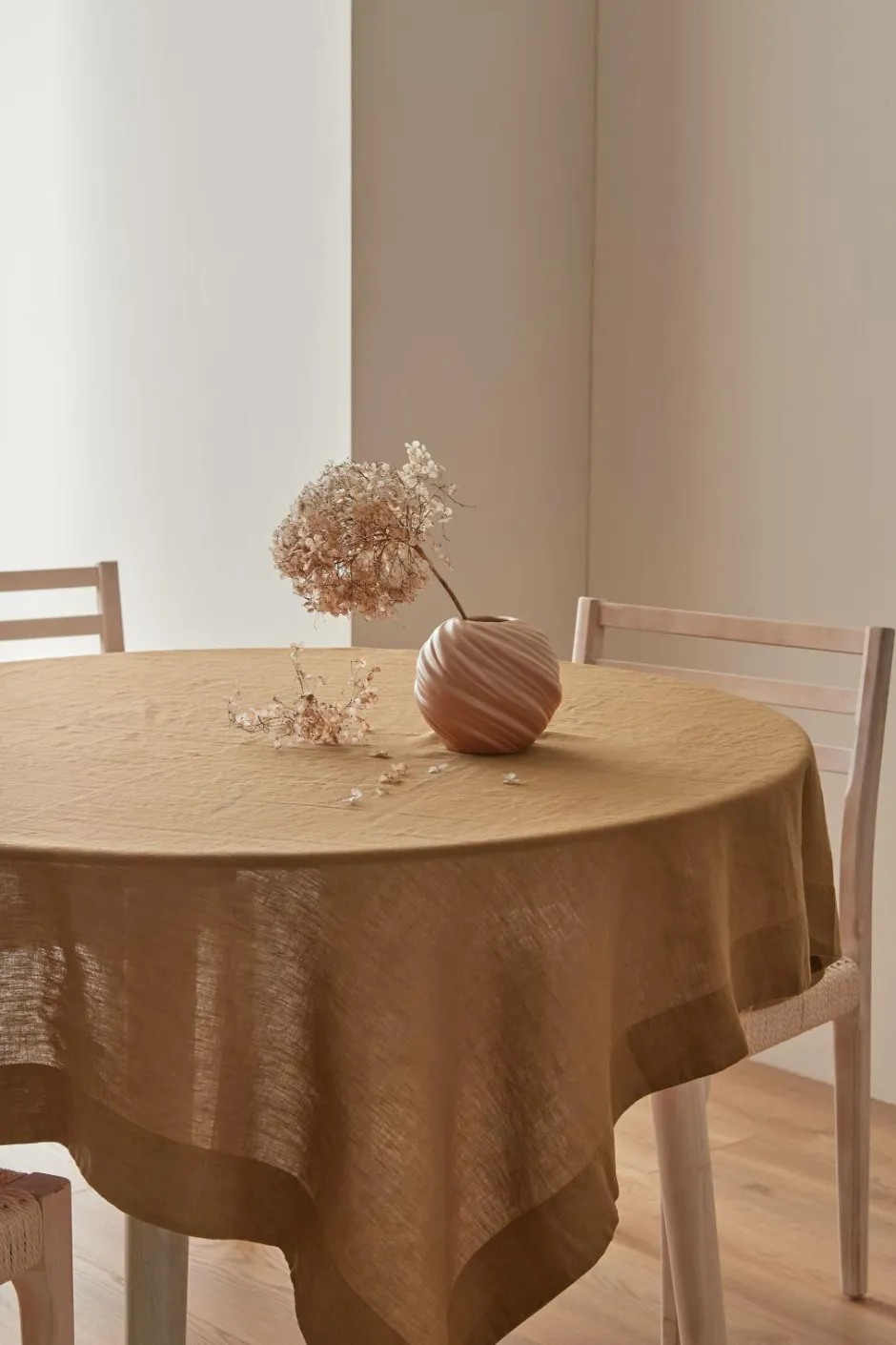 Ellos Home Dug Malva i 100% hør 140x140 cm^ Borddækning & Servering|Bordtekstiler