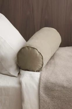 Ellos Home Pølsepude Nora Cylinder i velour^ Pyntepuder & Betræk