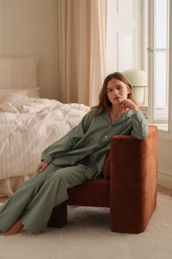 Ellos Home Pyjamasskjorte Long Sleeve Shirt Elly i genanvendt halvlinned^ Homewear