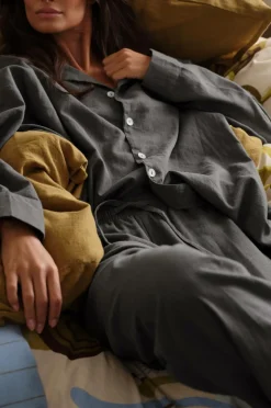 Ellos Home Pyjamasskjorte Long Sleeve Shirt Elly i genanvendt halvlinned^ Homewear