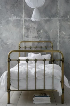 Ellos Home Seng Industrial 90x200^ Senge & Madrasser