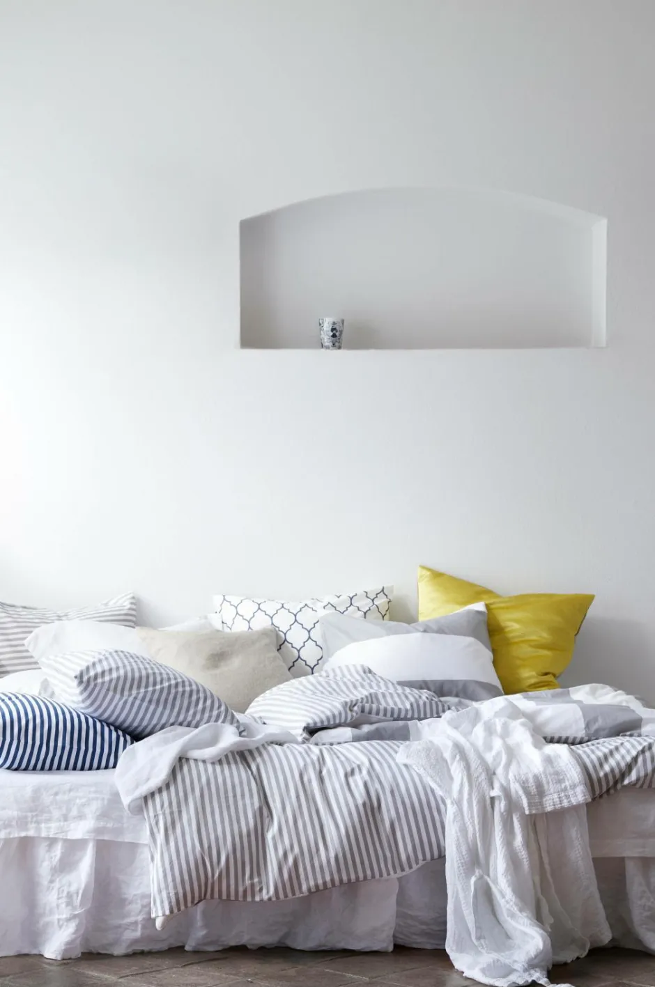 Online Home Sengekappe Candice i vasket hør 45 cm Sengekapper