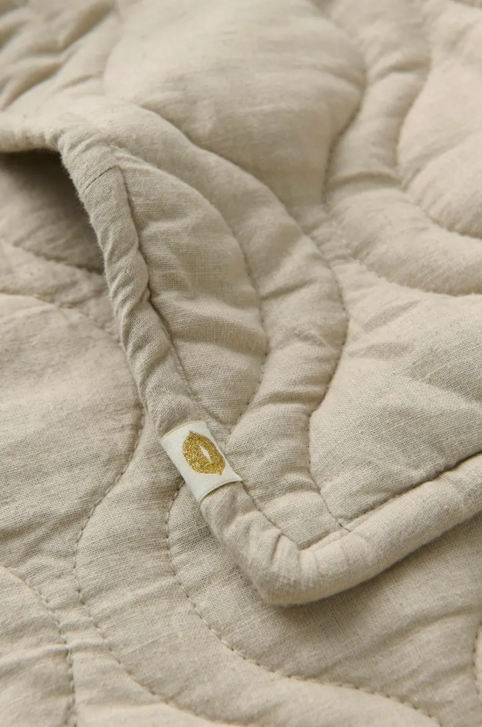 Sale Home Sengetæppe Elly Quilted i genanvendt halvlinned Sengetæpper
