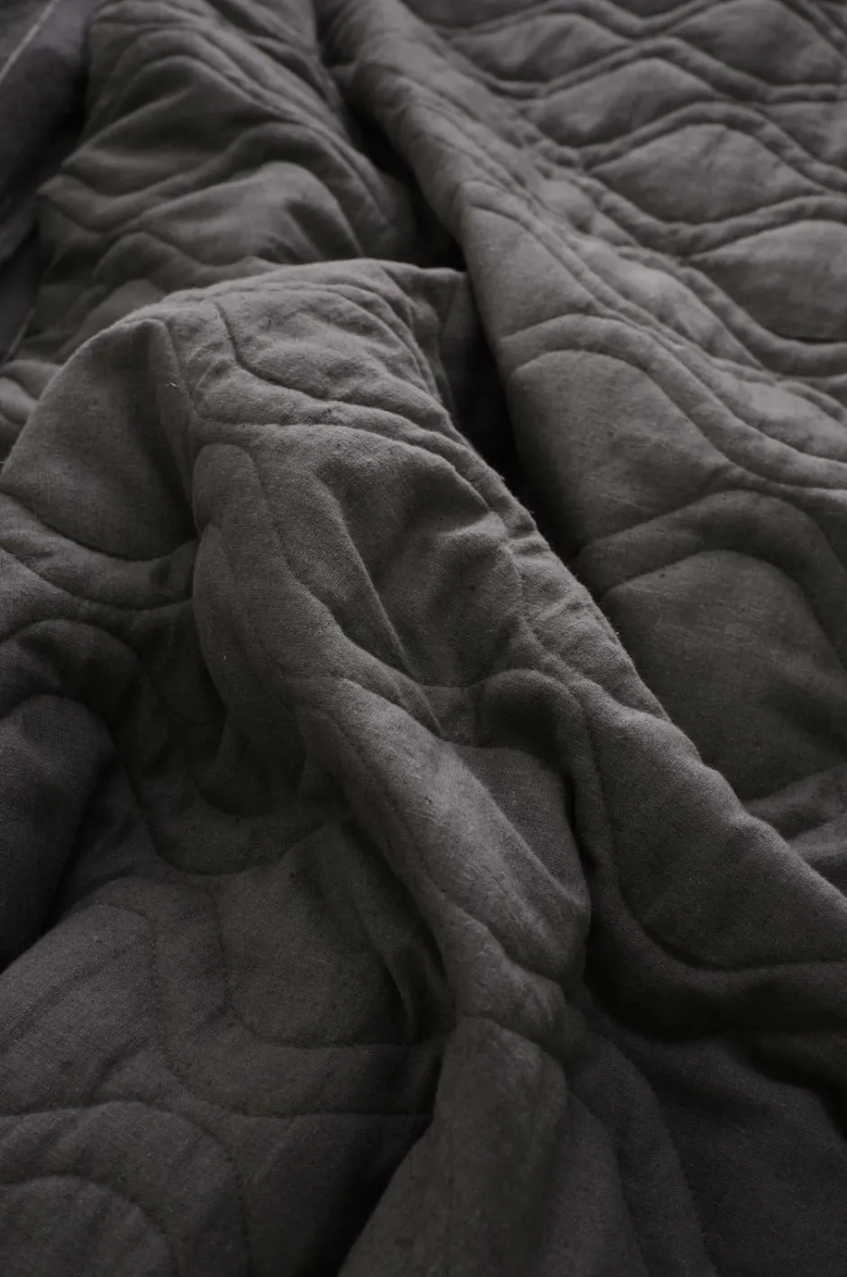 Home Sengetæppe Elly Quilted i genanvendt halvlinned Sengetæpper