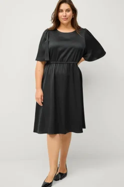 Discount Plus collection Kjole med sløjfe Dame Kjoler