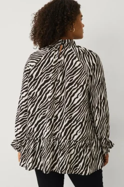 Ellos Plus collection Chiffonbluse med flæser^Dame Skjorter & Bluser