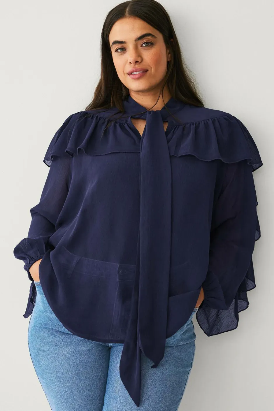 Hot Plus collection Bluse med flæser Dame Skjorter & Bluser