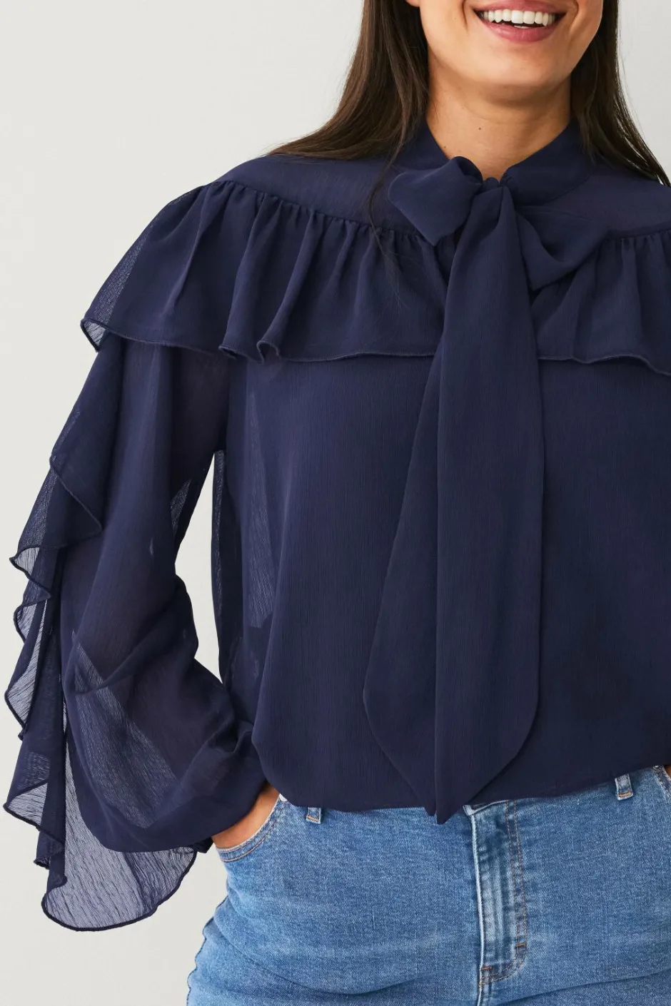 Hot Plus collection Bluse med flæser Dame Skjorter & Bluser