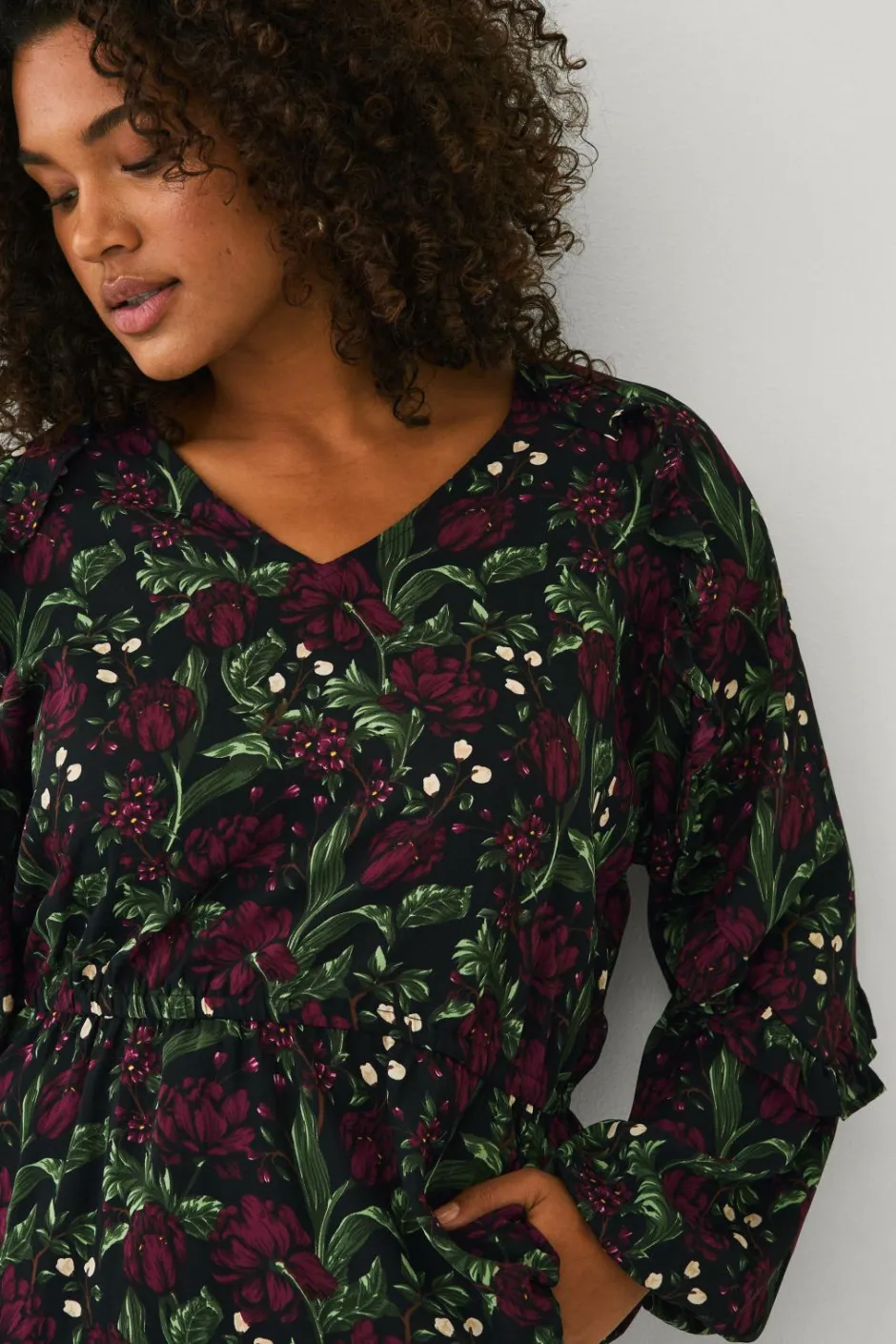 Ellos Plus collection Bluse med volanter^Dame Skjorter & Bluser