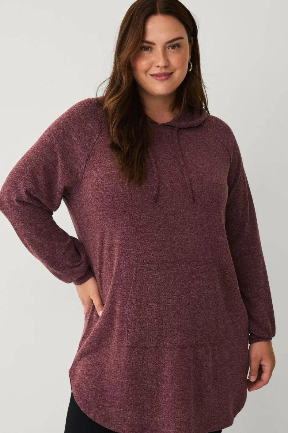 Ellos Plus collection Lang sweatshirt med hætte^Dame Sweatshirts & Hoodies