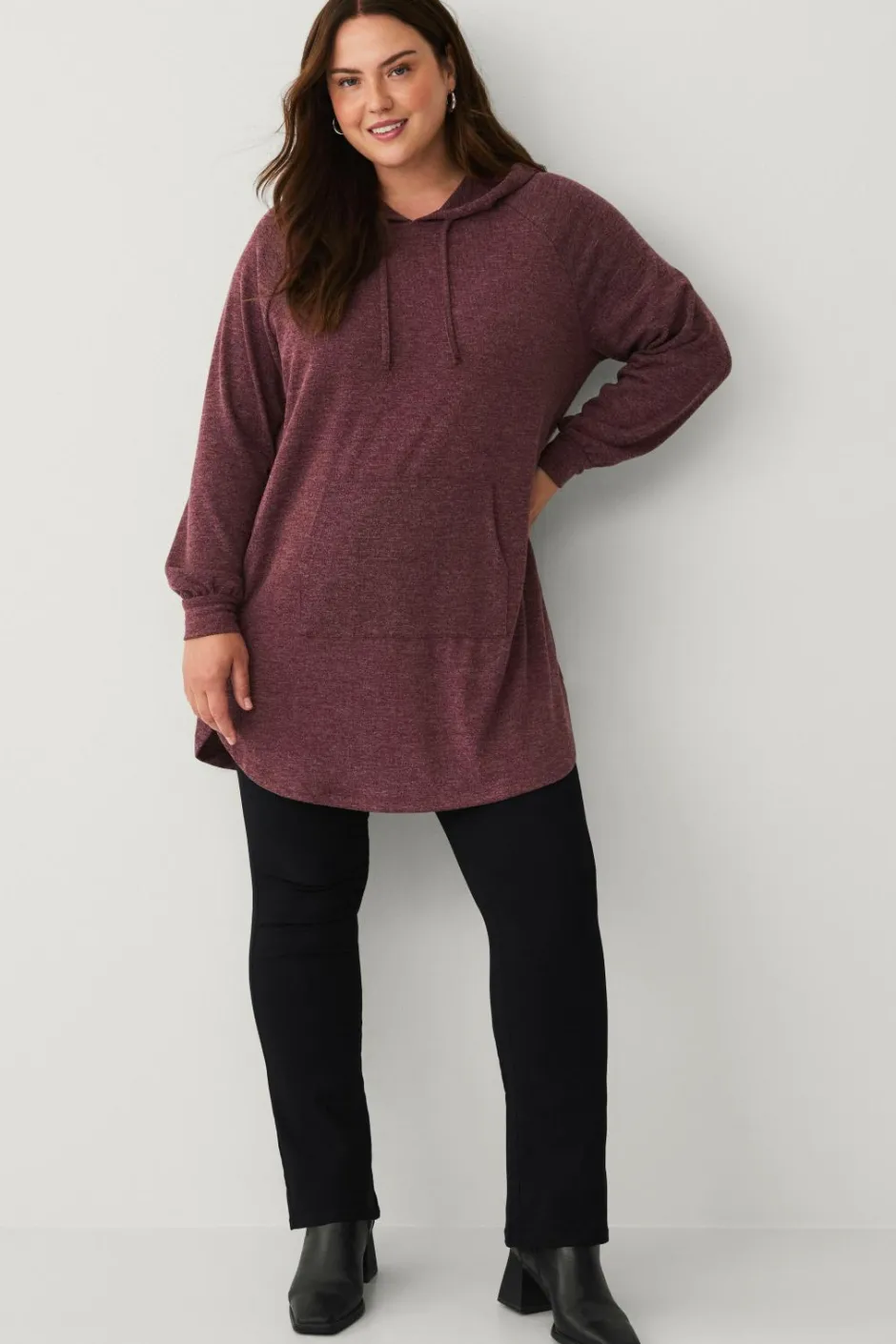 Ellos Plus collection Lang sweatshirt med hætte^Dame Sweatshirts & Hoodies