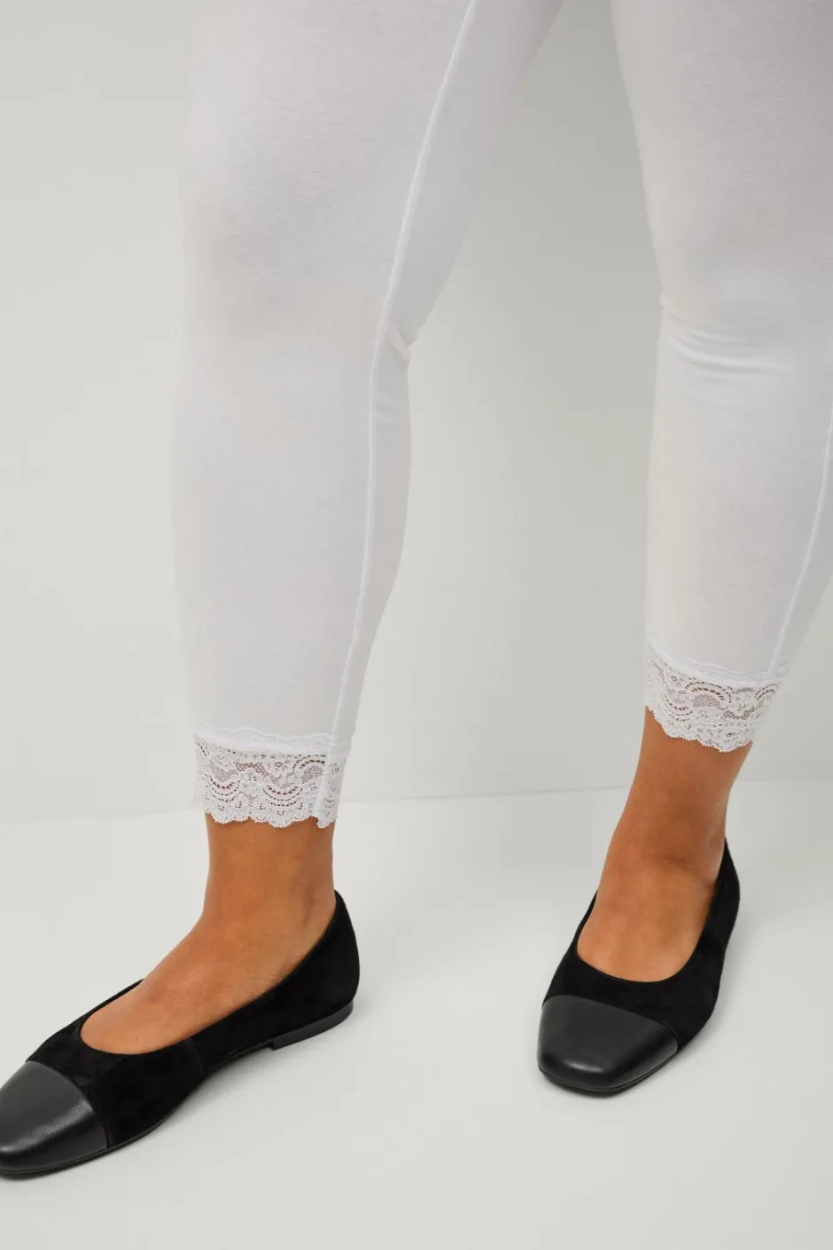 Ellos Plus collection Leggings med blondekant^Dame Tights & Leggings