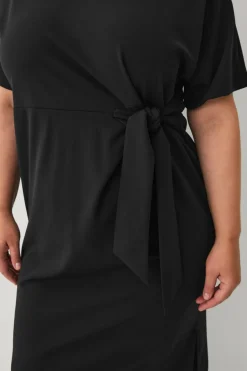 Sale Plus collection Kjole med bindedetalje Dame Kjoler