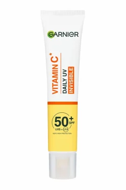 Garnier Vitamin C* Glow-Boosting Daily UV Fluid SPF50+ For Dull Skin Invisible 40 Ml^ Ansigtspleje|Ansigtspleje