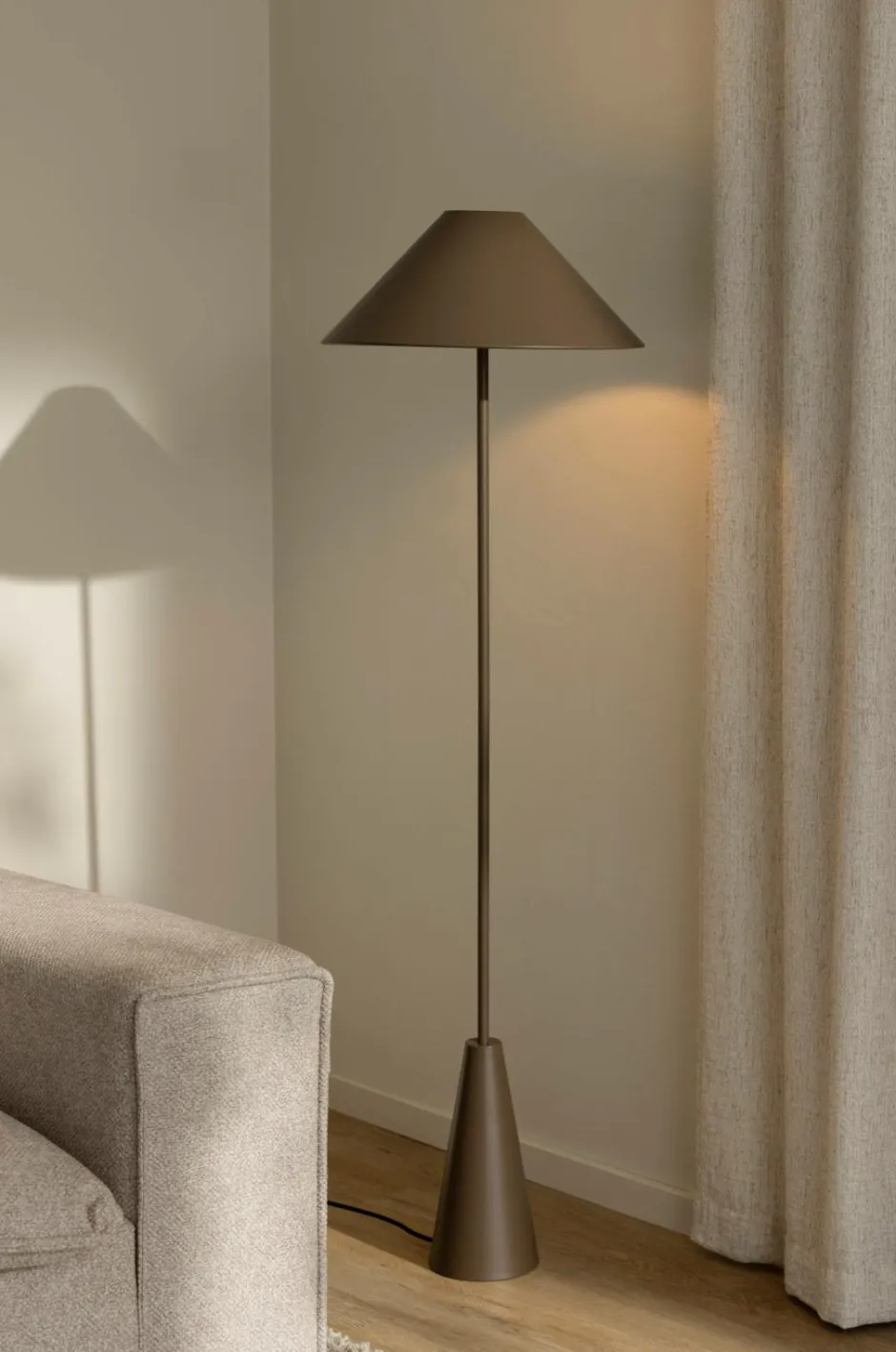 Gulvlampe Cannes Gulvlamper