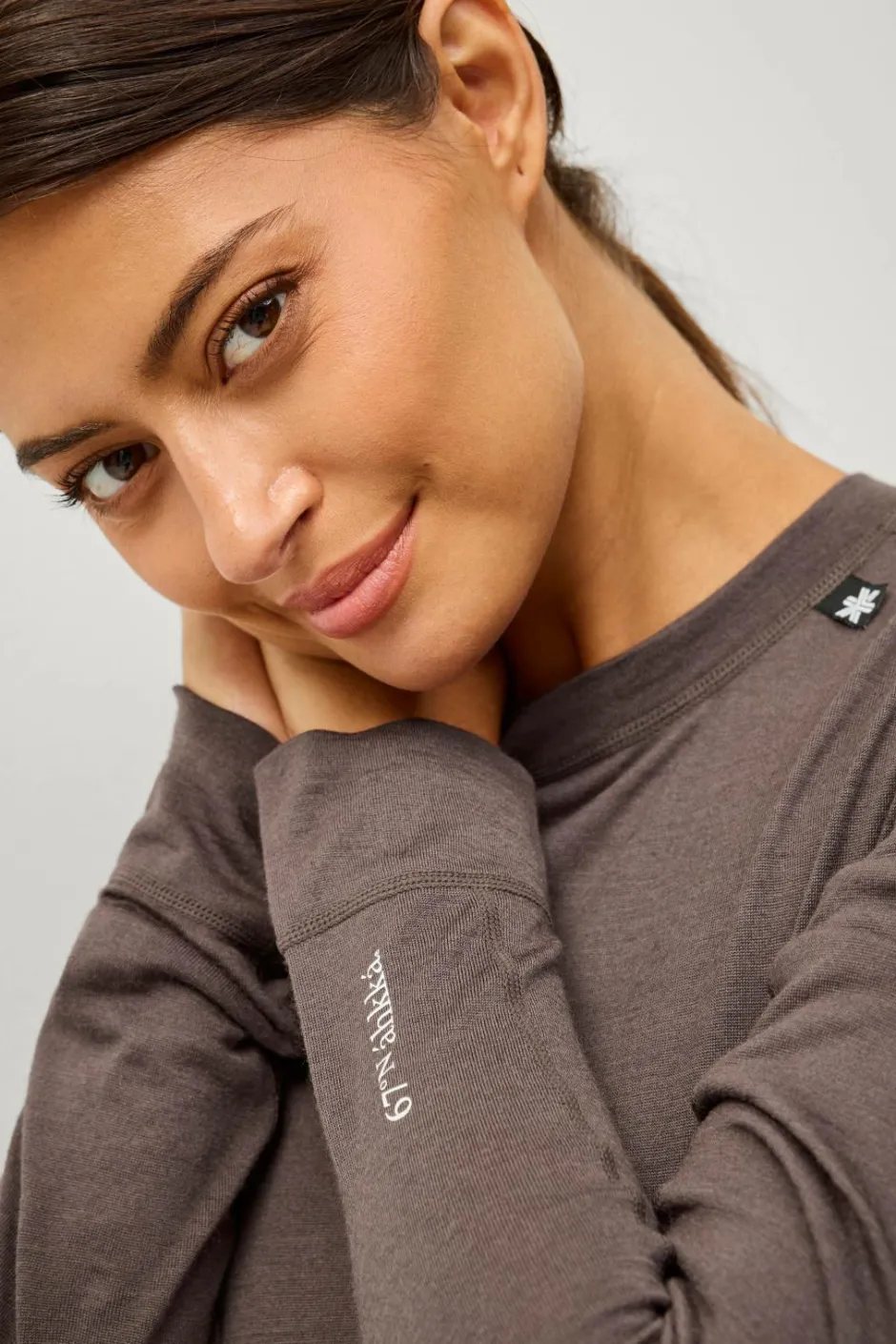 Áhkká Langærmet undertrøje Merino Wool LS Tee W^Dame Skiundertøj|Skiundertøj