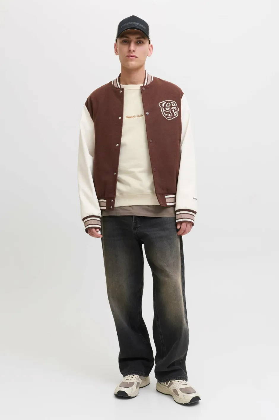 Jack & Jones Sweatshirt jorNorrebro Emb Sweat Crew^ Sweatshirts & Hoodies