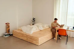 Sale Basement Seng Senge & Madrasser