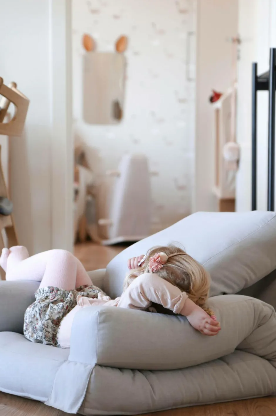Online Stol + seng i ét Mini Hippo Børn Børnemøbler