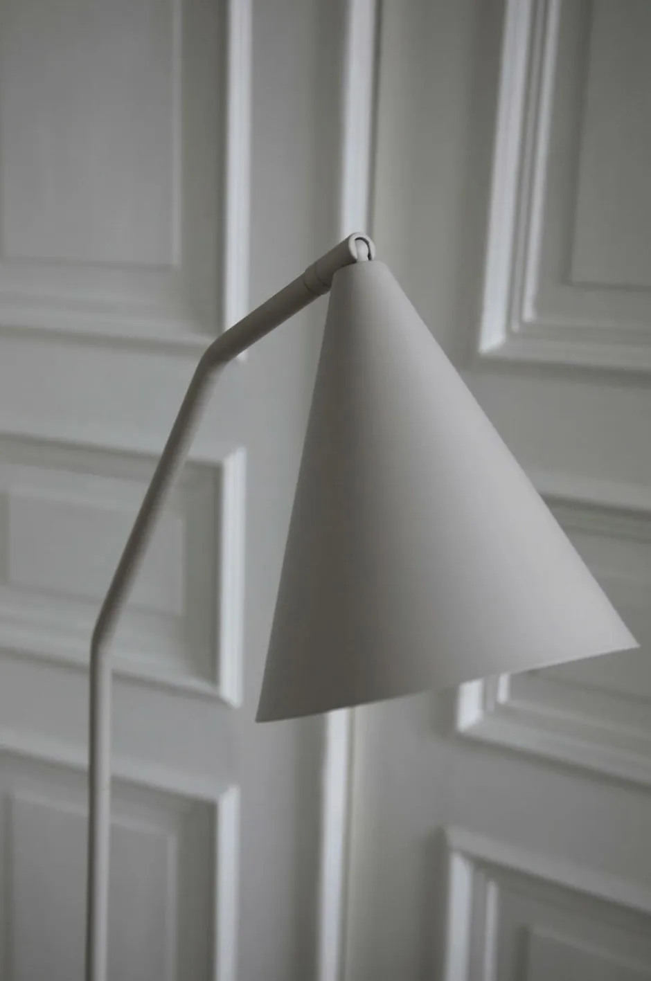 Best Gulvlampe Funil 3-Step LED Gulvlamper