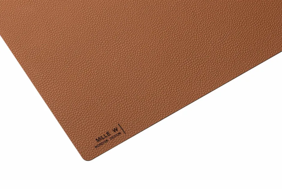 MiLLE W NORDISK DESIGN Skrivebordsunderlag 70x30cm^ Kontorartikler
