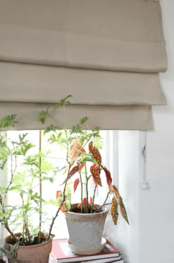 Sale Liftgardin Hotel Dim Out 220 cm høj Foldegardiner