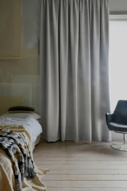 Mimou Mørklæggende hotelgardin - dobbelt bredde^ Mørklægningsgardiner