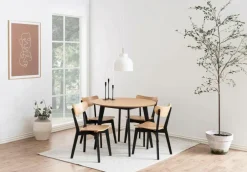 NORDFORM Roxby spisebordssæt med bord og 4 stole, 105x105x76 cm^ Spisegrupper