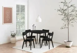 NORDFORM Roxby spisebordssæt med bord og 4 stole, 105x105x76 cm^ Spisegrupper