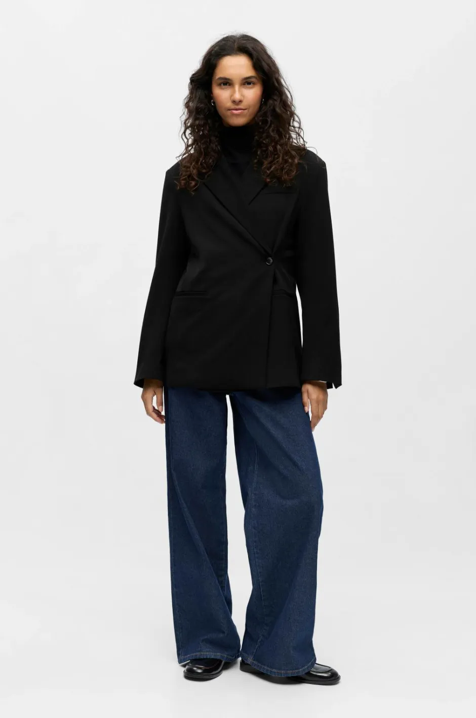 Object Blazer objLisa L/S Waisted E WI 25^Dame Blazere & Veste